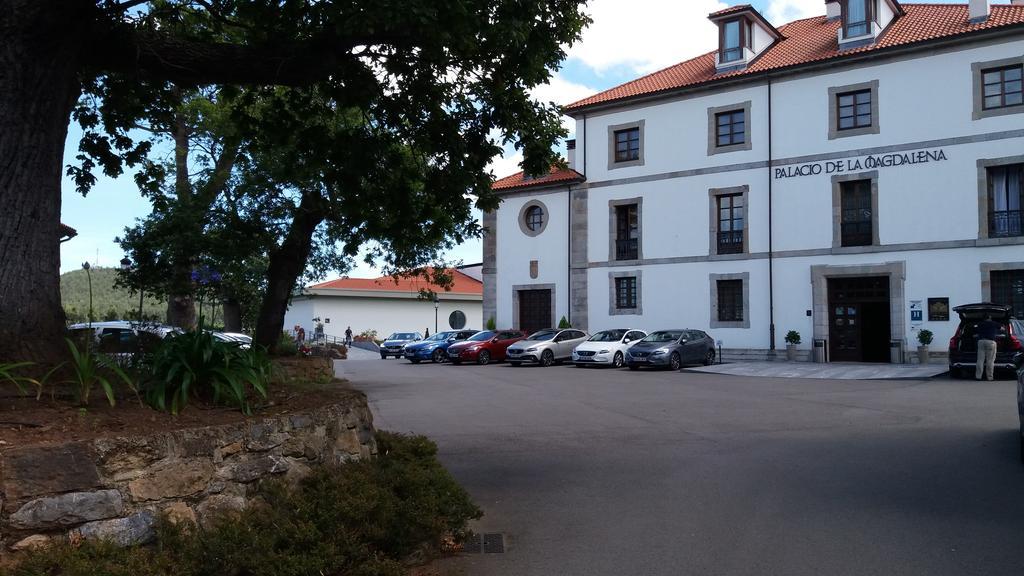 Hotel Palacio De La Magdalena Soto Del Barco Exteriör bild